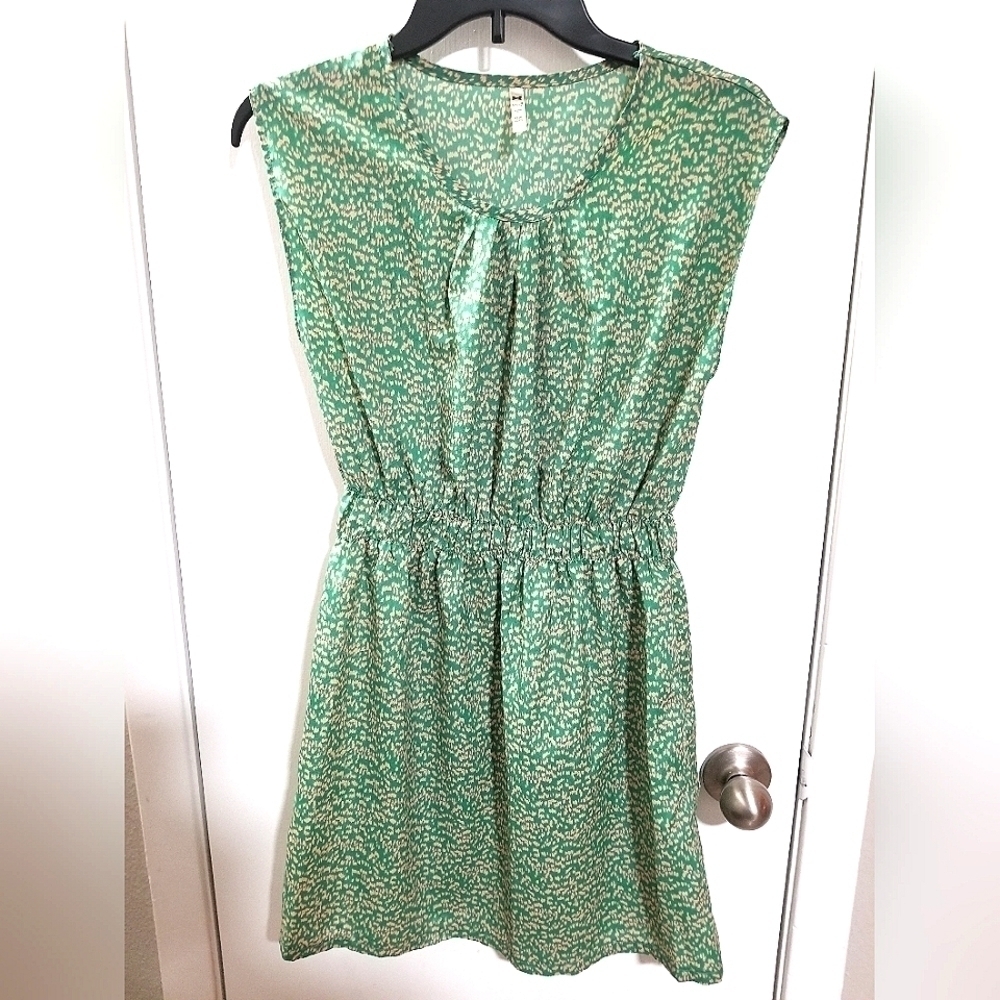 Story Dress